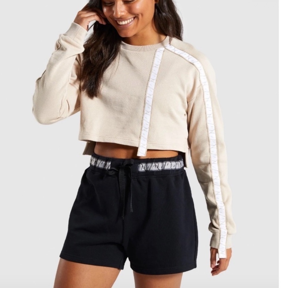 Gymshark 24/7 Cropped Sweater Sand Tan Small